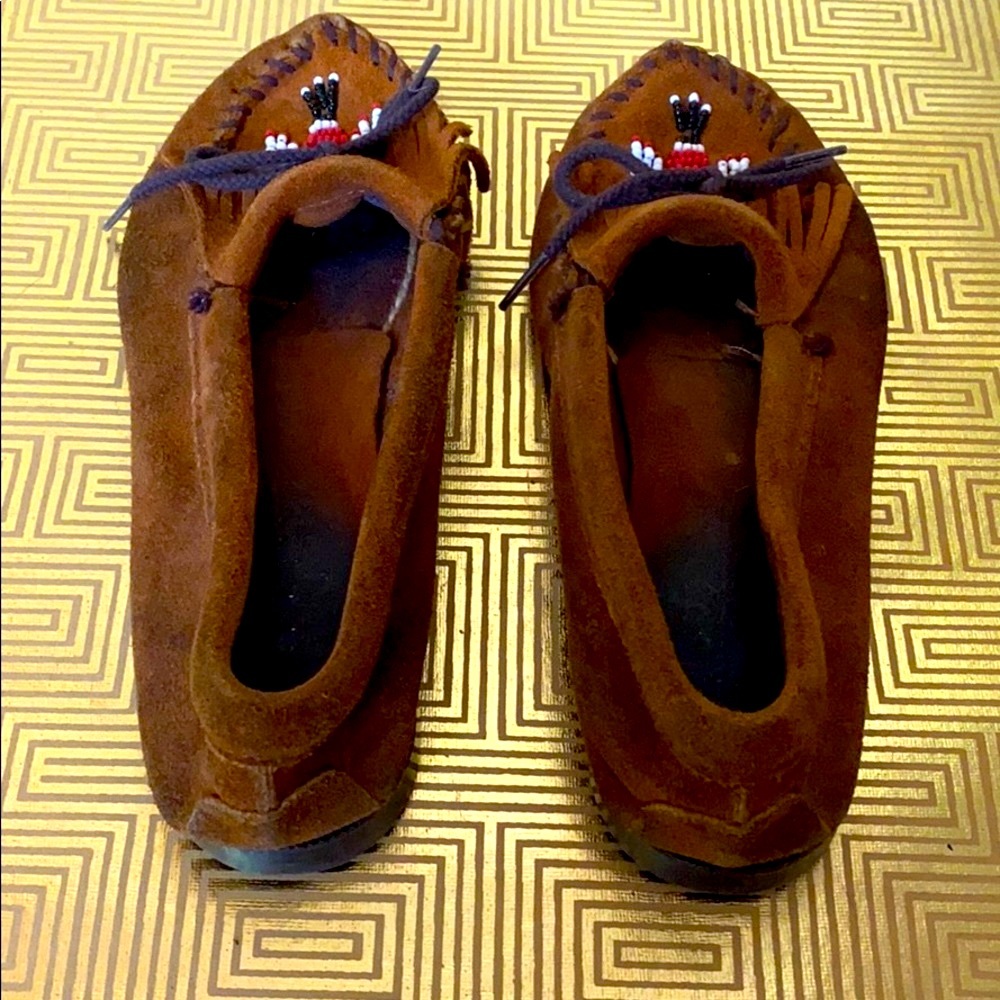 Minnetonka suede Thunderbird moccasins 8 - Picture 4 of 5